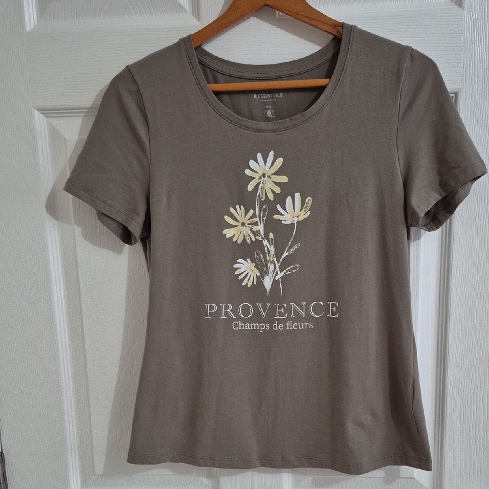 REITMANS T-SHIRT, floral on dusky olive, short sleeve, 98% organic cotton, med.